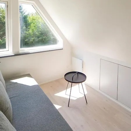 Дом отдыха 6 Bedroom Stunning In