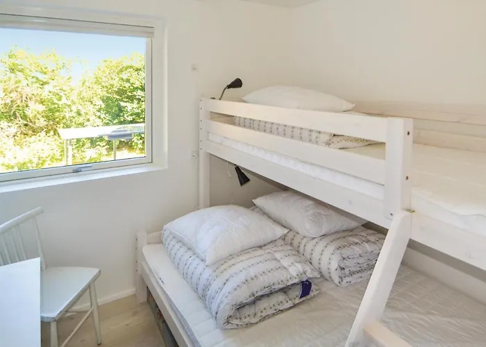 6 Bedroom Stunning In